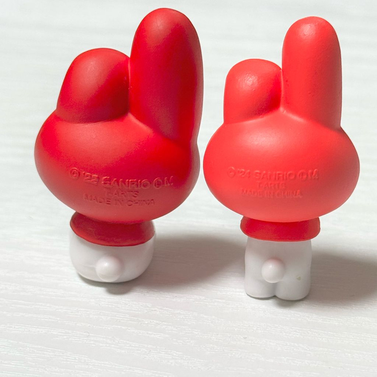 (일괄판매) 마이멜로디 가챠 꾸벅, 봉제인형 들고있는 산리오 시리즈 이미지