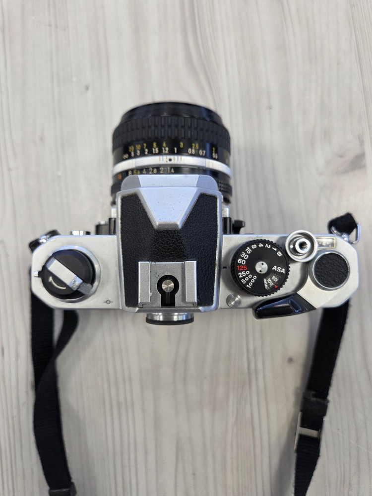 니콘 FM 필름카메라 + 50mm 렌즈 세트 이미지