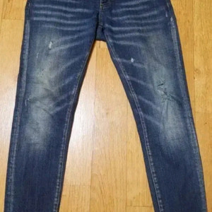 (최상급,정품)디스퀘어드2 데미지 워싱 스판 청바지, 허리는 30인치