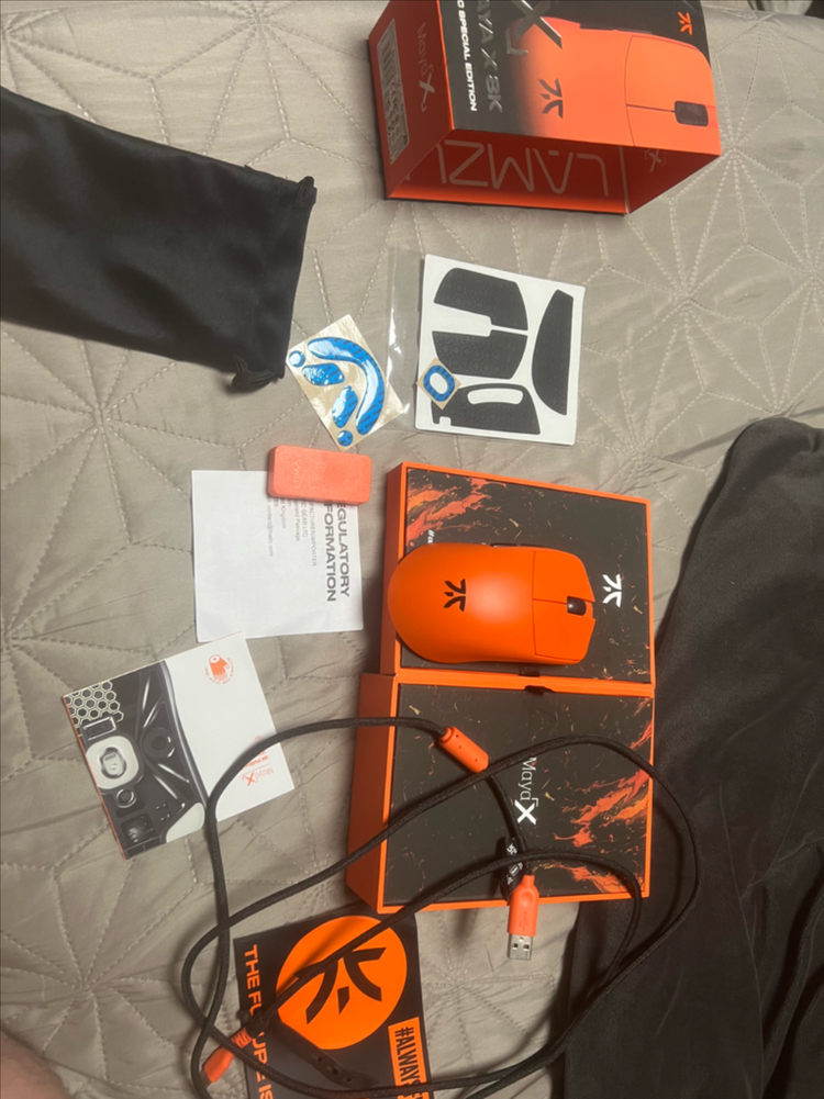 피나틱 람주 마야x 8k 마우스 판매합니다--1