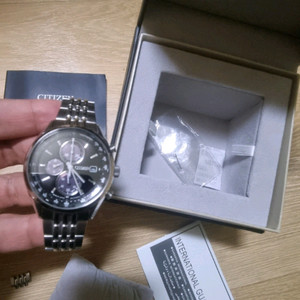 크로노그래프 시계 시티즌