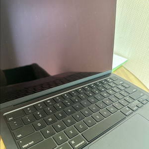 맥북에어 M4 미드나이트 512/16