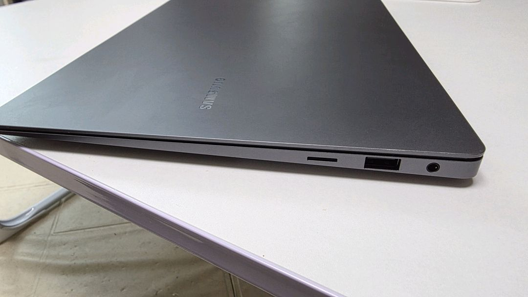 갤럭시북5프로 14인치 팝니다 (울트라7 , 램 32기가)--4