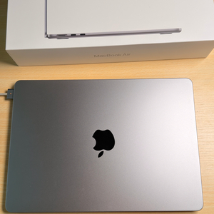 맥북에어 M2 실버 256기가 안전결제 가능