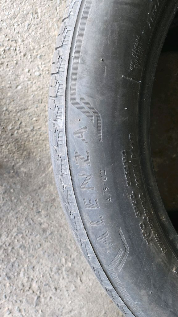 275 50 22 중고타이어 이미지