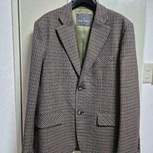 아바몰리 체크 정장, 셋업