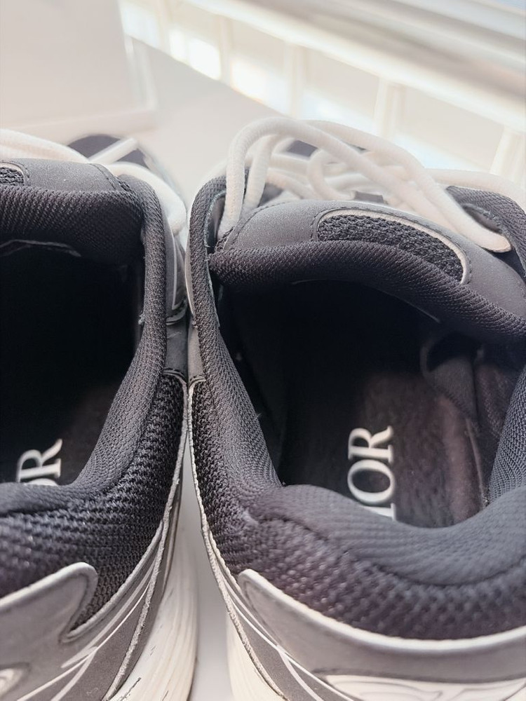 디올 남성스니커즈(블랙)(40) 루이비통 발렌시아가 나이키 유메르 뮤제라 이미지