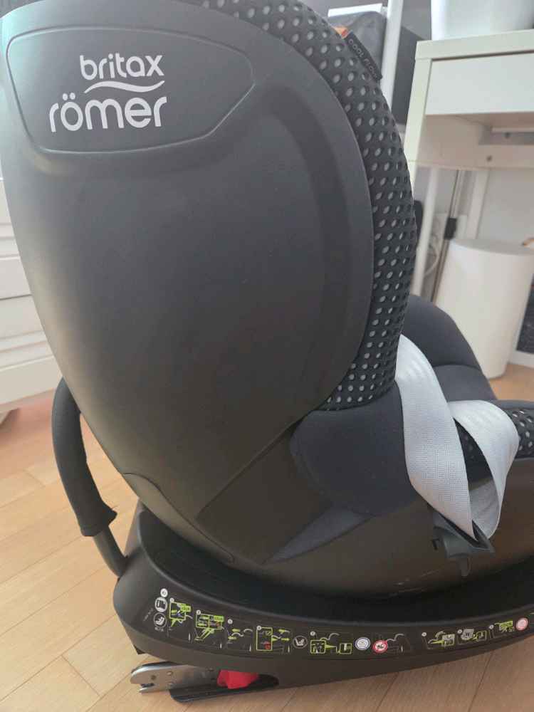 회전형 카시트(브라이탁스 롬머)--2