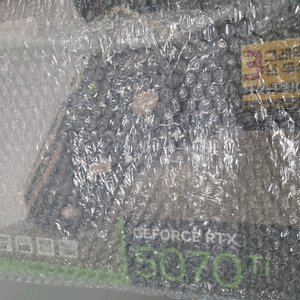 ZOTAC 지포스 RTX 5070Ti SOLID 조텍