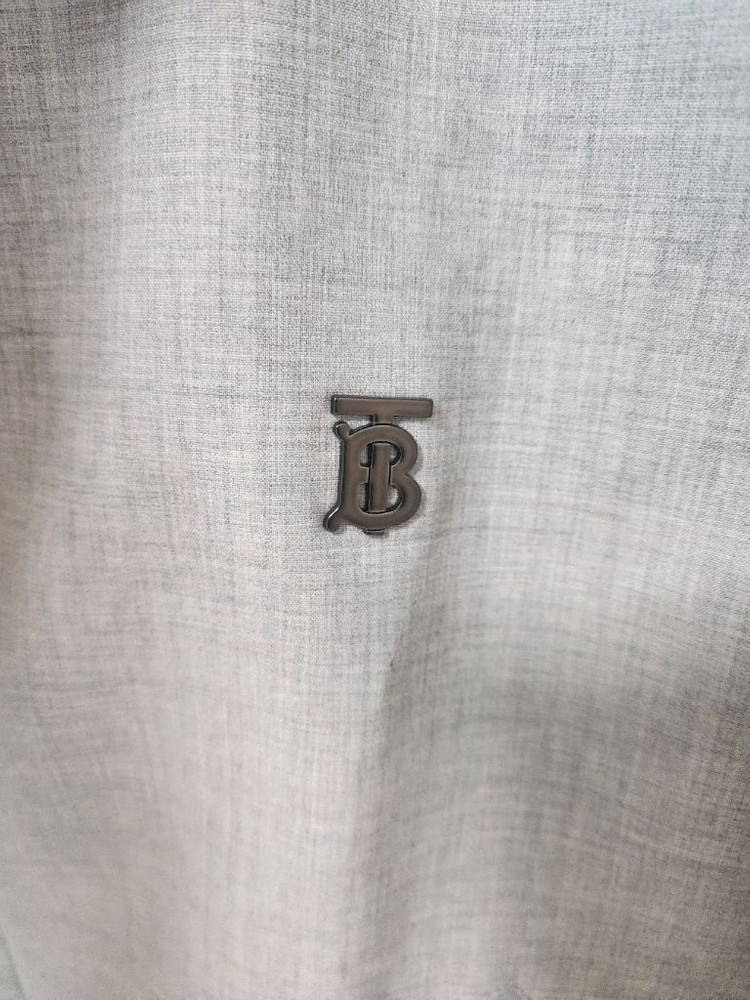 새상품 버버리 그레이 블루종 자켓 팝니다. 정가283만원--8