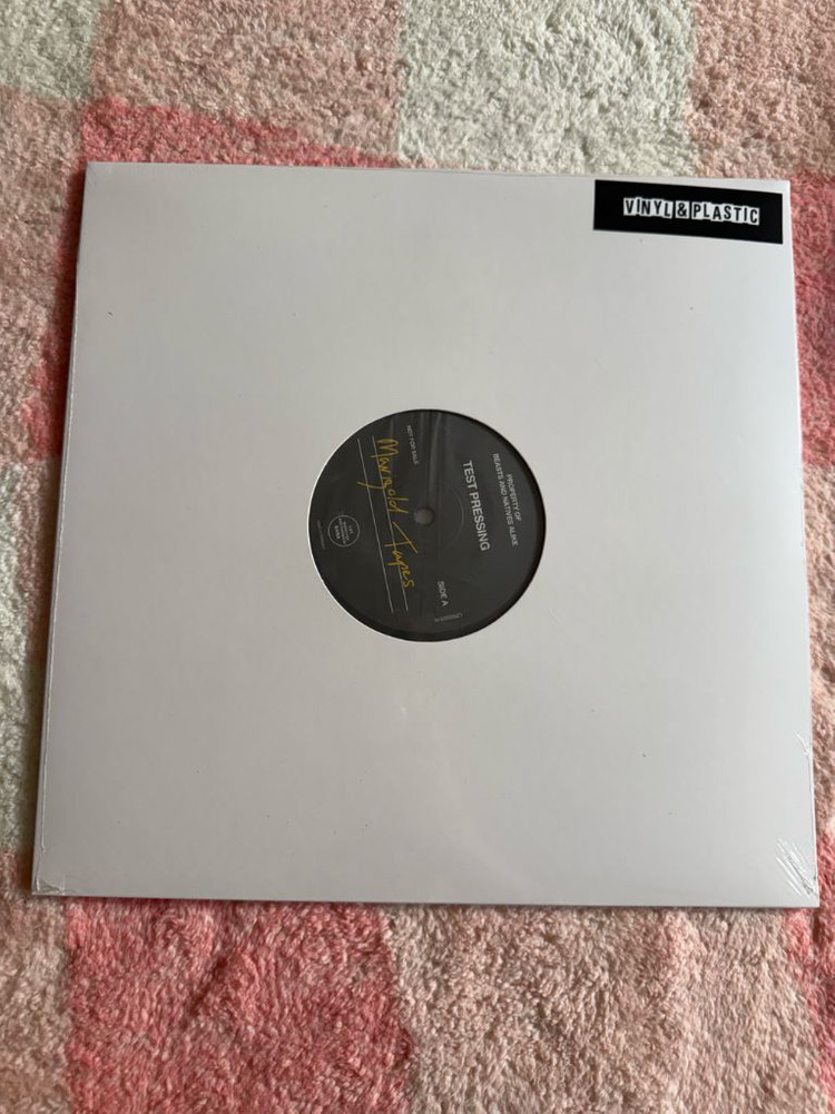 미개봉) 이센스 - Marigold Tapes lp (택포) 이미지