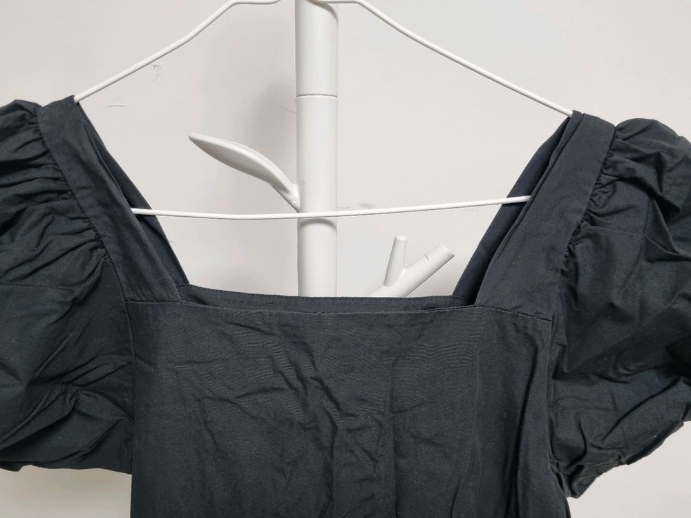 스퀘어넥 반팔 미니원피스 블랙 어깨퍼프 키작녀원피스 이미지