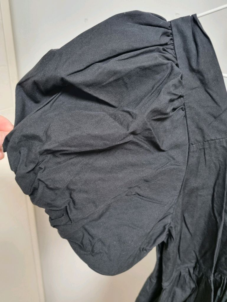 스퀘어넥 반팔 미니원피스 블랙 어깨퍼프 키작녀원피스 이미지