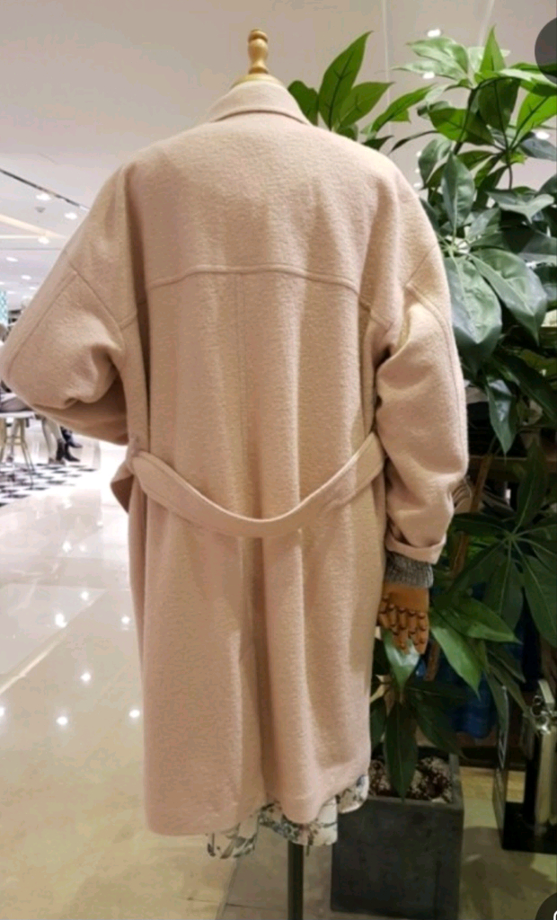 특가 새옷 S , M 싱글 봄 코트 써스데이아일랜드 t178mct231w--2