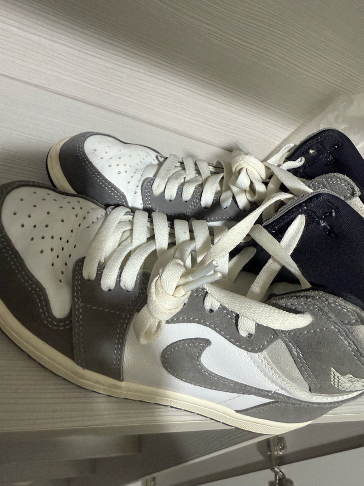 [240]조던 1 레트로 하이 OG 블랙 앤 스모크 그레이--1