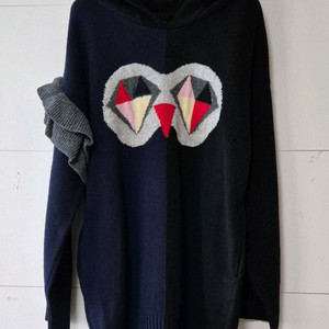 럭키슈에뜨 후드 니트 롱티 겸 미니원피스 럭키슈에뜨 니트