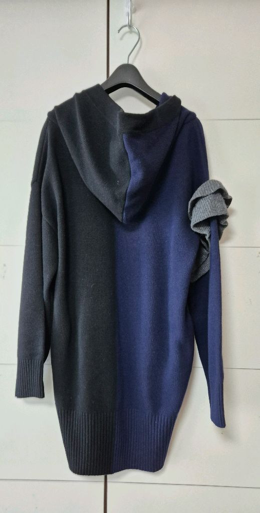 럭키슈에뜨 후드 니트 롱티 겸 미니원피스 럭키슈에뜨 니트--4