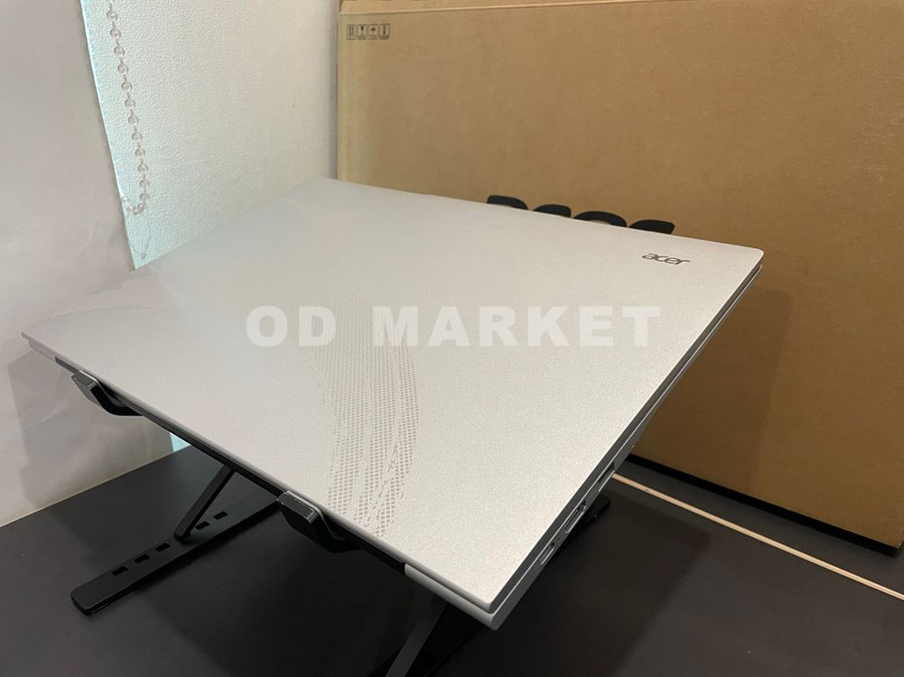 에이서 사무용 노트북(16인치,13세대)--2