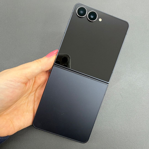 [대전 중고폰] 갤럭시 Z플립7 256GB 블랙 / SS급 / 실물촬영 / 매장운영 093363