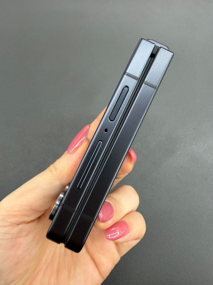 [대전 중고폰] 갤럭시 Z플립7 256GB 블랙 / SS급 / 실물촬영 / 매장운영 093363--3