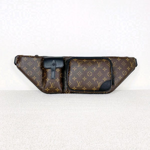 루이비통 크로스백 크리스토퍼 범백 이미지