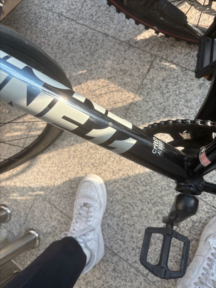 엔진11 크릿디 메탈그레이 이미지