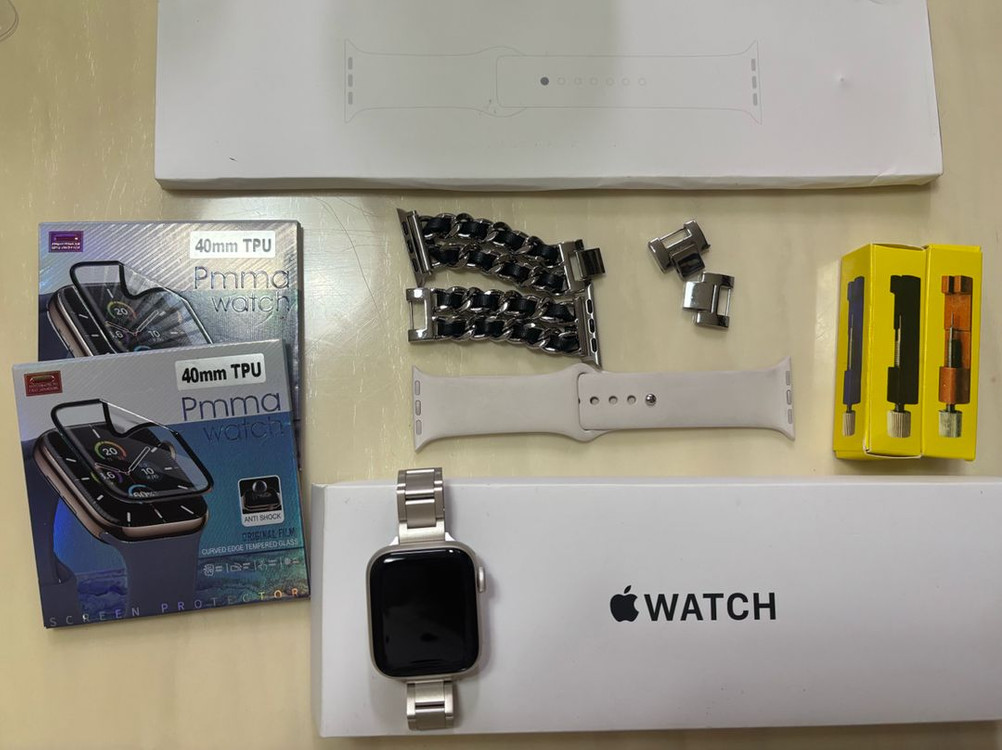 [풀박/상태좋음] 애플워치 SE2 40mm 스타라이트 + 정품밴드 + 추가구성 이미지