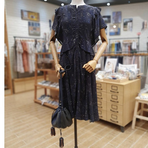 새상품 S 풀오픈 프릴 원피스 써스데이아일랜드 t206mop131w