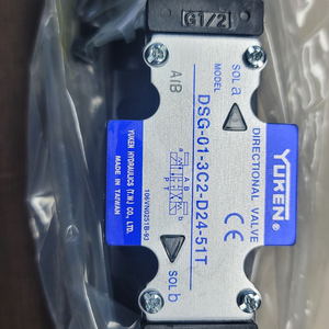 [미사용/정품] YUKEN(유켄) 유압 솔레노이드 밸브 DSG-01-3C2-D24-51T 이미지