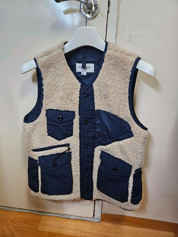 95 M) 이스트로그 트레블러 베스트 플리스 후리스 베이지 이미지