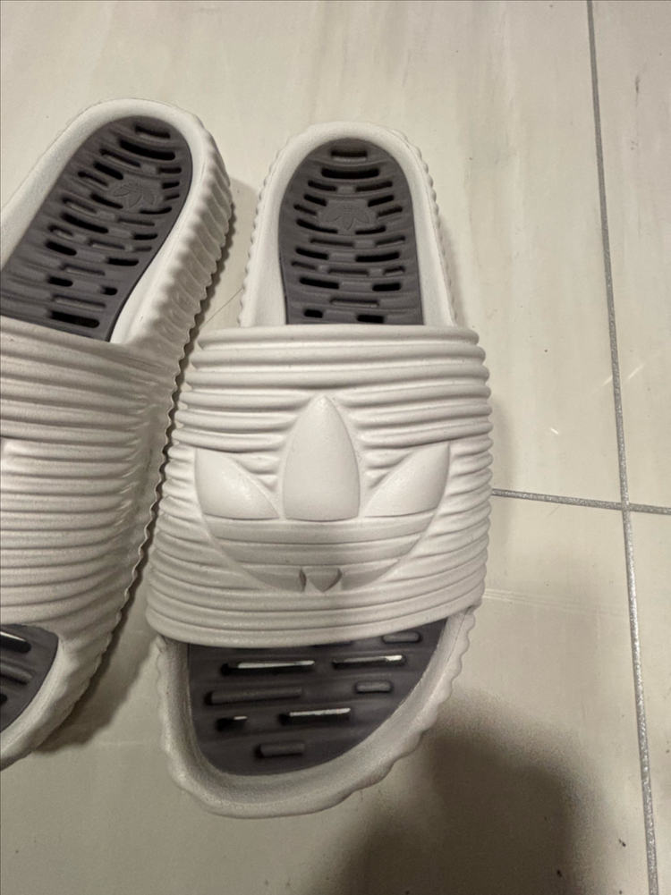 아디다스 아딜렛 25 사이즈 245 .275--5