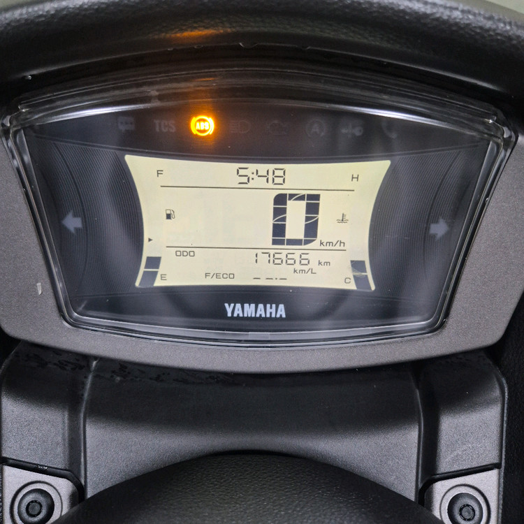 야마하 NMAX 125 24년식 1만KM 판매합니다--9