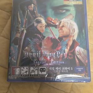 데빌 메이 크라이5 스페셜 에디션 미개봉
