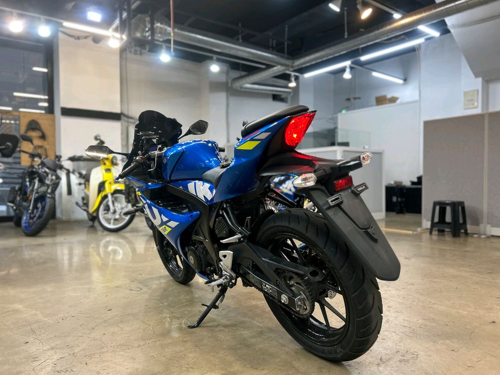 스즈키 GSX-R125 23년 1만km 병적관리차량--6