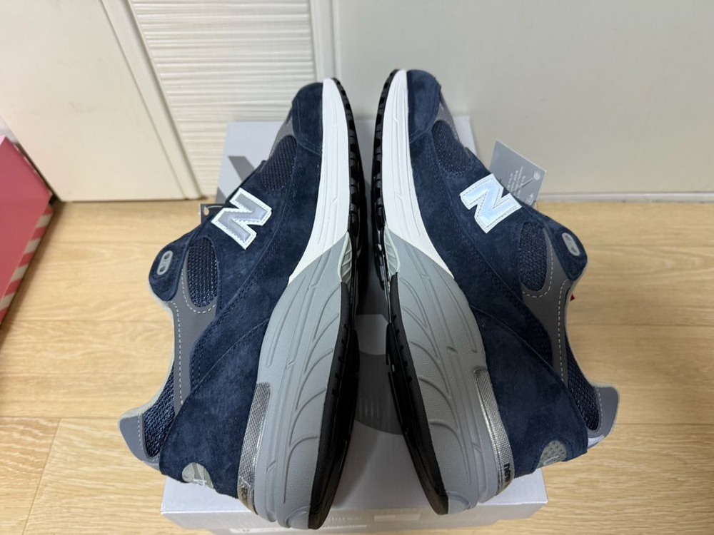 뉴발란스 993 네이비 새제품 280 판매합니다 이미지