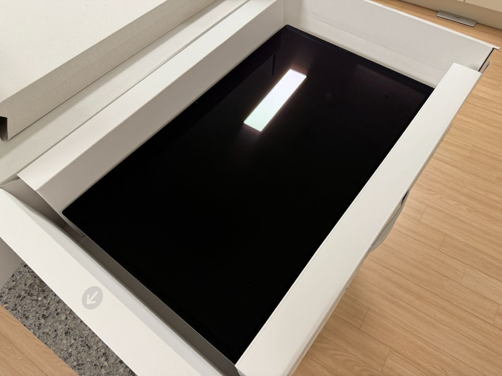 애플 스튜디오 디스플레이 패널 교체품 풀박스 이미지