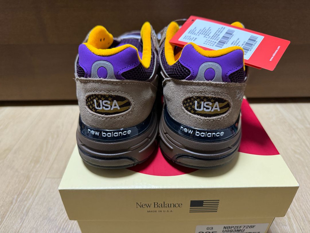뉴발란스 993 새제품 285 사이즈 판매합니다 (웍스아웃제품) 이미지