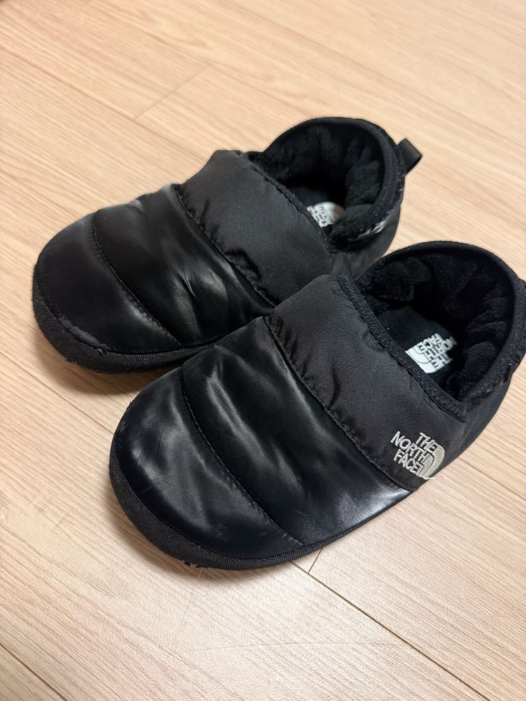 노스페이스 키즈 패딩 퀼팅 슬리퍼 신발 200-210사이즈 이미지