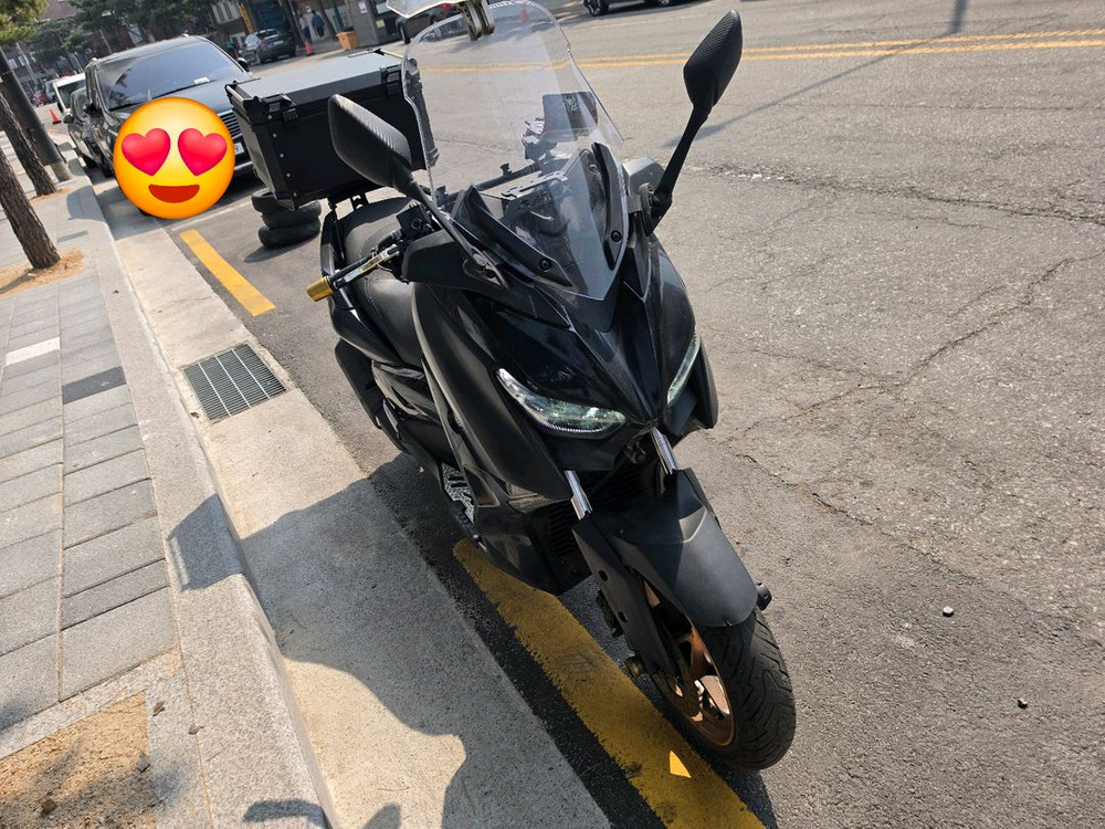 급처!) 22년식 풀옵션 2채널 블랙박스 엑스맥스300 팝니다--1