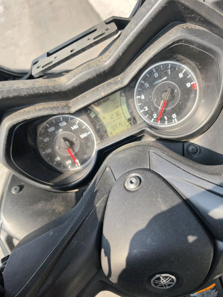 급처!) 22년식 풀옵션 2채널 블랙박스 엑스맥스300 팝니다--4