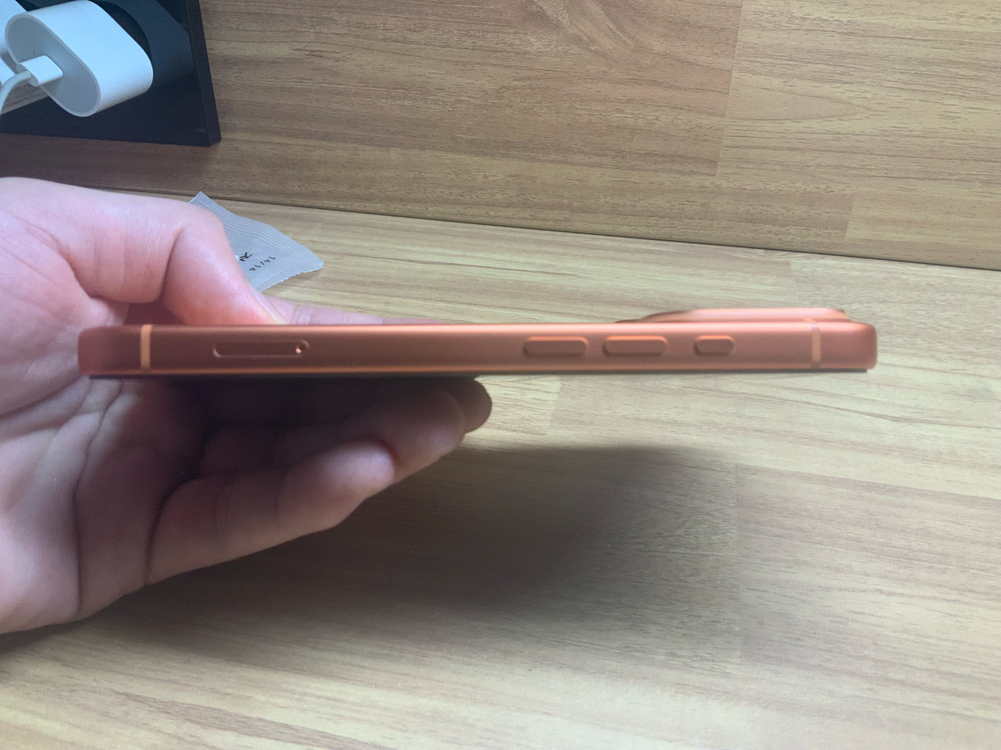 아이폰 17 프로 256 팔아요--5