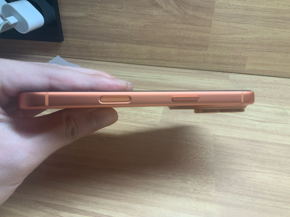 아이폰 17 프로 256 팔아요--7