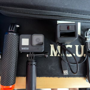 고프로8 다양한액세서리 포함 팝니다!