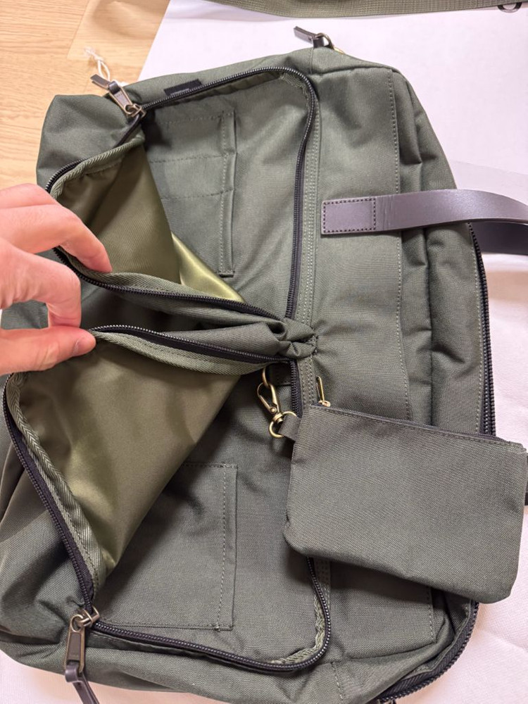 제로라운지 코듀라 브리프케이스 카키--3