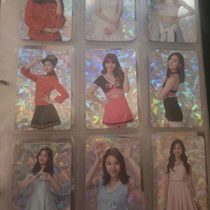 트와이스 콘서트 포카 세트 팝니다. 이미지