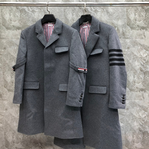 톰브라운 정장 롱 코트 2칼라 이미지