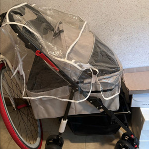 반려동물 원터치 접이식 유모차+커버 팝니다 이미지