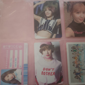 트와이스 해외 앨범 포카 팝니다. 이미지