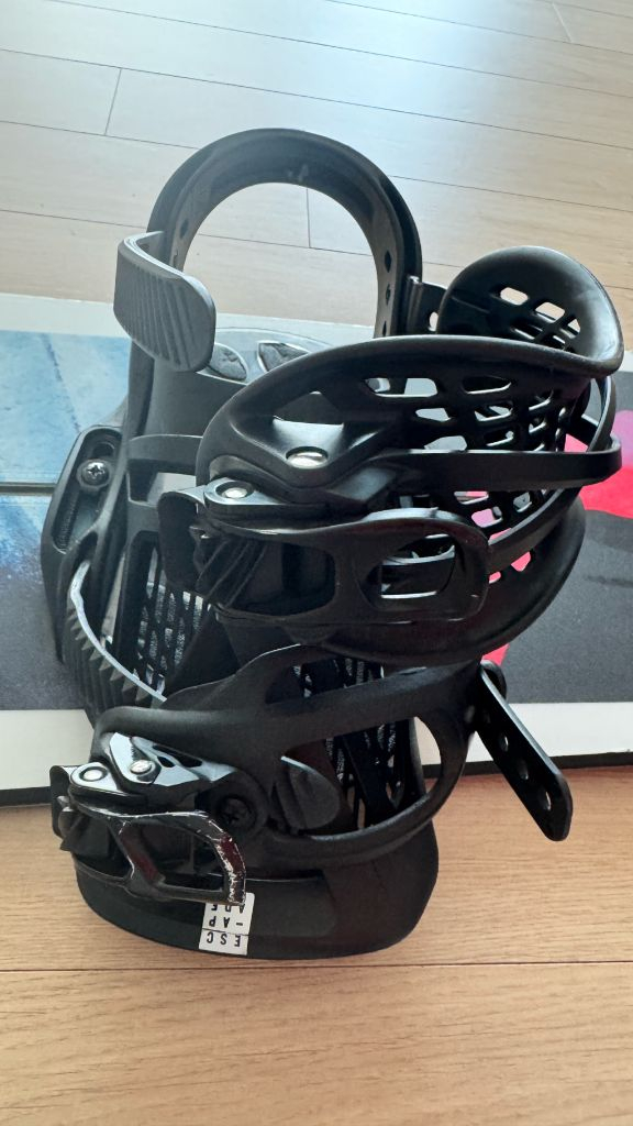 버튼 스노우보드 talent & ESCAPADE 바인딩--6