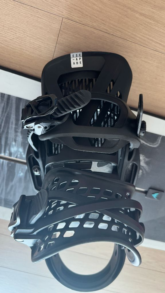 버튼 스노우보드 talent & ESCAPADE 바인딩--7